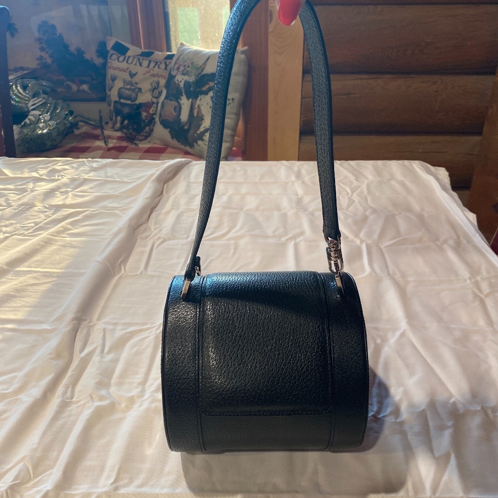 Bvlgari black leather shoulder bag
